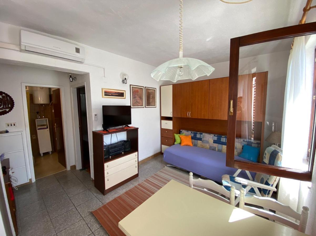 Apartman Karla Makarska Exterior foto
